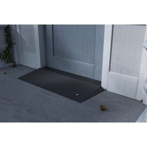 EZ-ACCESS, Transitions Angled Entry Mat, EZ-TAEMBLK